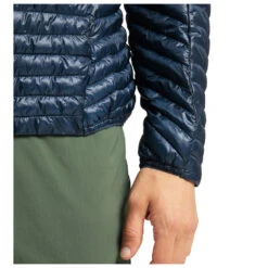 Haglöfs L.I.M Mimic Hood - Kunstfaserjacke 19 Haglöfs L.I.M Mimic Hood - Kunstfaserjacke -Skiausrüstungs Geschäft hagloefs lim mimic hood kunstfaserjacke detail 8