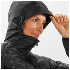 Salomon Women's Outline Primaloft Hoody - Kunstfaserjacke -Skiausrüstungs Geschäft salomon womens outline primaloft hoody kunstfaserjacke detail 5